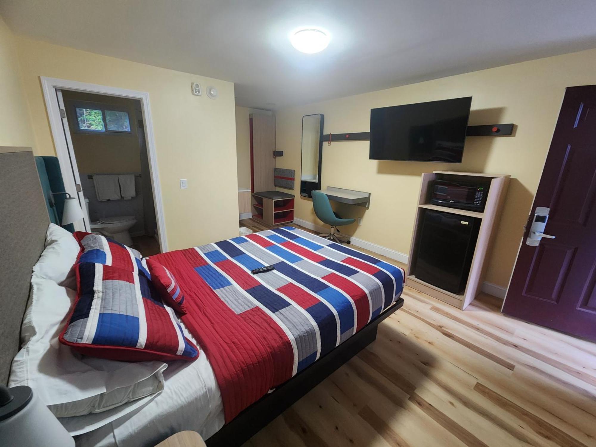 Americas Best Value Inn Providence-North Scituate Extérieur photo