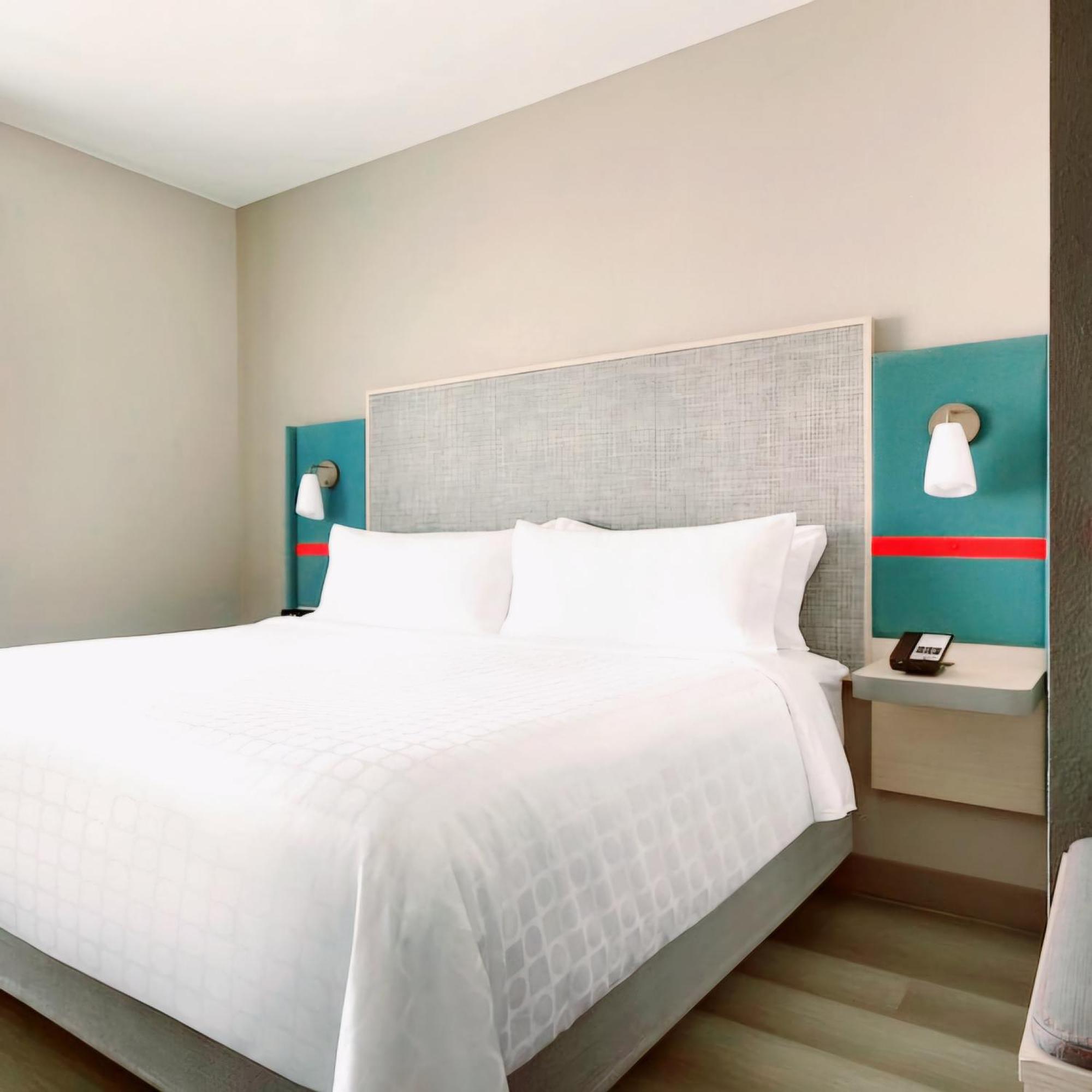 Americas Best Value Inn Providence-North Scituate Extérieur photo