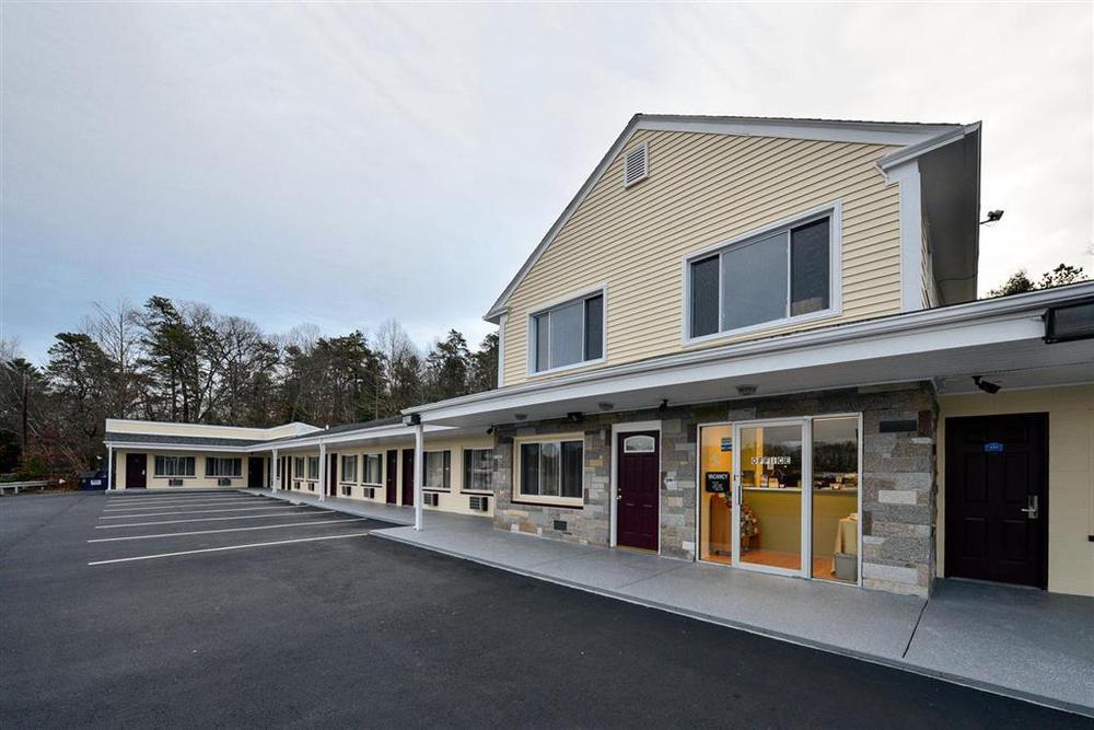 Americas Best Value Inn Providence-North Scituate Extérieur photo